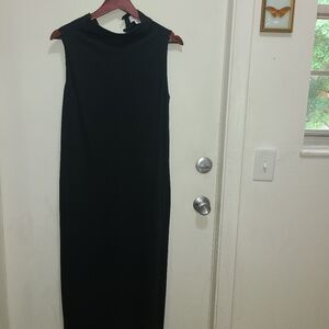 Elegant Black Sleeveless Dress